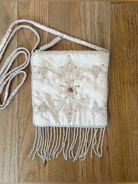 Vintage beaded silk evening bag in champagne pink